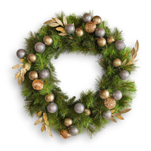 Hire Christmas wreaths and Christmas garlands in Melbourne